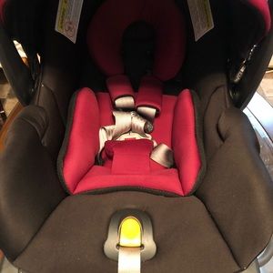 Chicco Key Fit 30 zip infant car seat